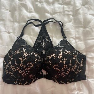 Victoria’s Secret Very Sexy push up front close bra 34C